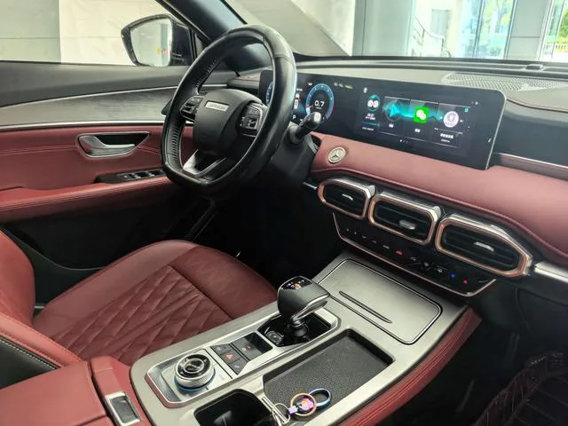 Jetour X70 PLUS 2024 Champion Edition 1.5T DCT Champion MAX 5 seat interior photo 18 Jetour X70 PLUS 2024 Champion Edition 1.5T DCT Champion MAX 5 seat interior photo 18