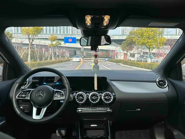 Mercedes-Benz GLA 2022 Reforma GLA 200 exterior foto 2