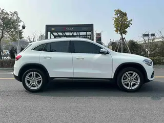 Mercedes-Benz GLA 2022 Reforma GLA 200 interior foto 10