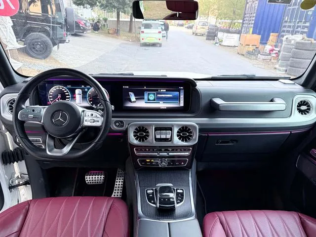 Mercedes-Benz G-Class 2022 G 500 interior photo 11 Mercedes-Benz G-Class 2022 G 500 interior photo 11
