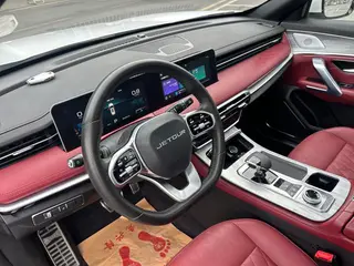 Jetour X70 PLUS 2023 1.6T DCT Strong person 5 seat interior photo 12