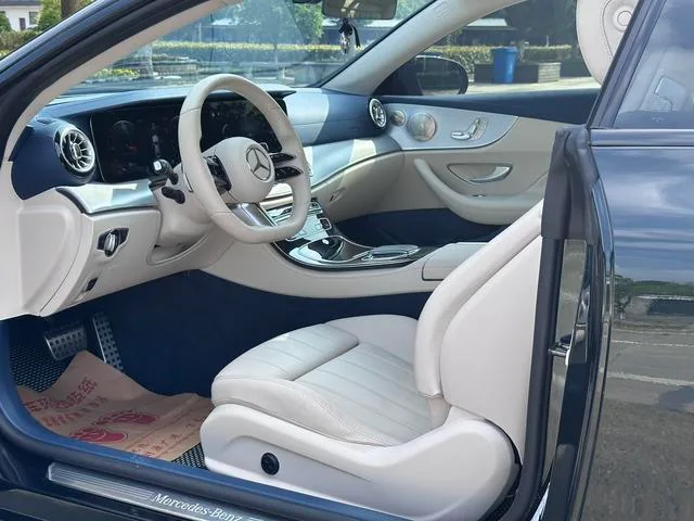 Mercedes-Benz E-Class (Imported) 2021 Reforma E 260 Coupé exterior foto 4 Mercedes-Benz E-Class (Imported) 2021 Reforma E 260 Coupé exterior foto 4