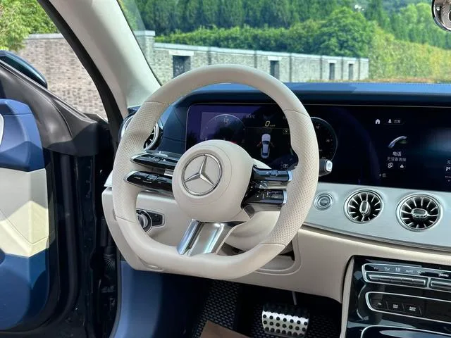 Mercedes-Benz E-Class (Imported) 2021 Reforma E 260 Coupé exterior foto 10 Mercedes-Benz E-Class (Imported) 2021 Reforma E 260 Coupé exterior foto 10