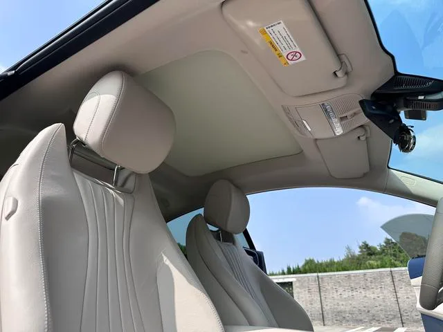 Mercedes-Benz E-Class (Imported) 2021 Reforma E 260 Coupé interior foto 11 Mercedes-Benz E-Class (Imported) 2021 Reforma E 260 Coupé interior foto 11