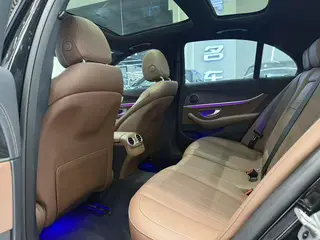 Mercedes-Benz E-Class (Imported) 2022 E 260 Спортивная версия моды интерьер фото 8