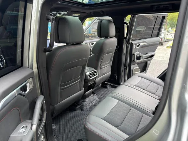 Jetour T2 2023 2.0TD Four-wheel drive Time travel PRO interior photo 13 Jetour T2 2023 2.0TD Four-wheel drive Time travel PRO interior photo 13