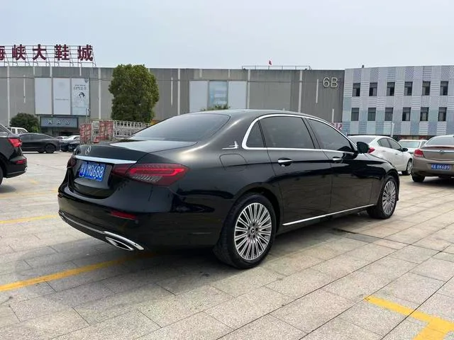 Mercedes-Benz E-Class 2021 E 300 L Fashionable Passenger car exterior photo 7