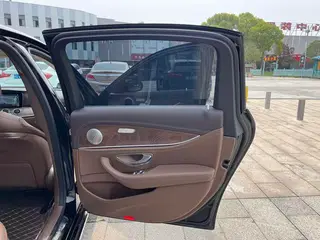 Mercedes-Benz E-Class 2021 E 300 L Fashionable Passenger car interior photo 19