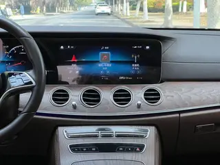Mercedes-Benz E-Class 2023 E 300 L Люксовый Седан интерьер фото 17
