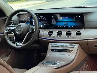 Mercedes-Benz E-Class 2023 E 300 L Люксовый Седан интерьер фото 19