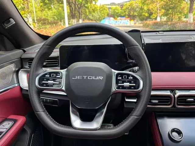Jetour X70 PLUS 2021 Zhuge 1.6T DCT Wuhou 5 seat interior photo 11 Jetour X70 PLUS 2021 Zhuge 1.6T DCT Wuhou 5 seat interior photo 11