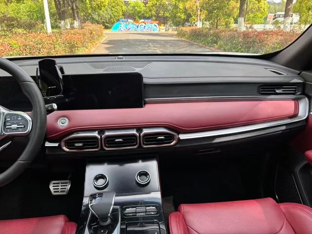 Jetour X70 PLUS 2021 Zhuge 1.6T DCT Wuhou 5 seat interior photo 12 Jetour X70 PLUS 2021 Zhuge 1.6T DCT Wuhou 5 seat interior photo 12