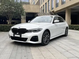 BMW 3 Series 2022 320Li M Sports suit