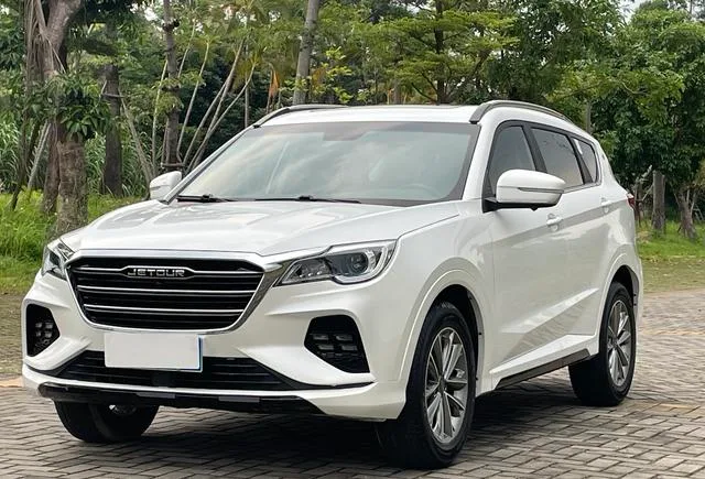 Jetour X70 2022 1.5T DCT Yue Hline Edition 5 seat exterior photo 1 Jetour X70 2022 1.5T DCT Yue Hline Edition 5 seat exterior photo 1