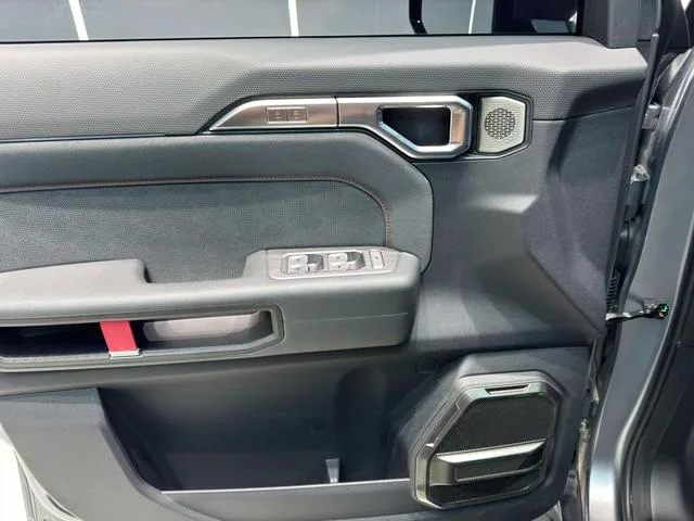 Jetour T2 2023 2.0TD Four-wheel drive Time travel PRO interior photo 15 Jetour T2 2023 2.0TD Four-wheel drive Time travel PRO interior photo 15