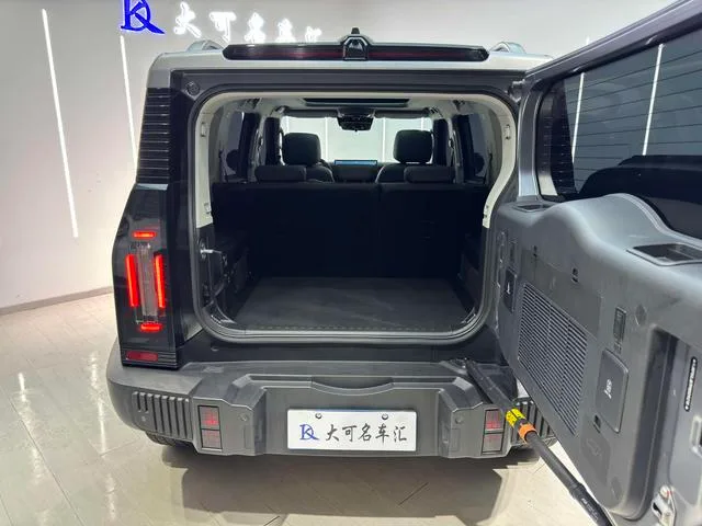 Jetour T2 2023 2.0TD Four-wheel drive Time travel PRO interior photo 17 Jetour T2 2023 2.0TD Four-wheel drive Time travel PRO interior photo 17