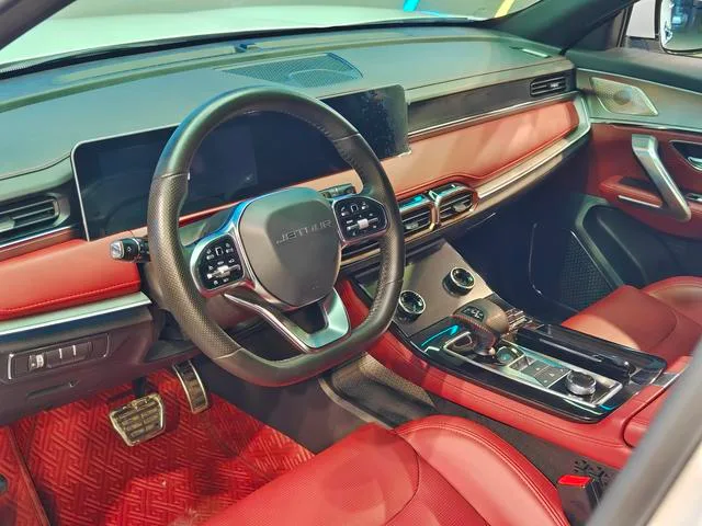 Jetour X70 PLUS 2021 Zhuge 1.6T DCT Wuhou 7 seat interior photo 17