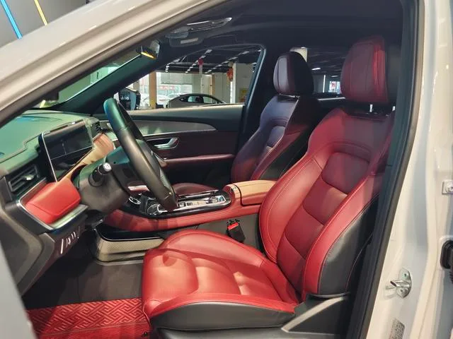 Jetour X70 PLUS 2021 Zhuge 1.6T DCT Wuhou 7 seat interior photo 18