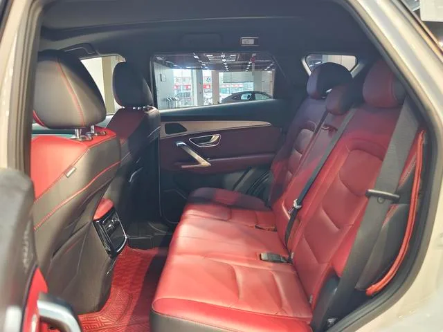Jetour X70 PLUS 2021 Zhuge 1.6T DCT Wuhou 7 seat interior photo 19
