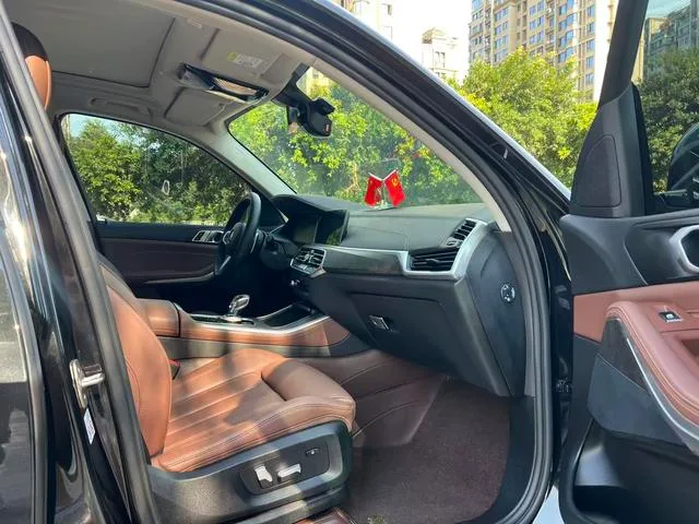 BMW X5 2021 xDrive30i M Sports suit exterior photo 6 BMW X5 2021 xDrive30i M Sports suit exterior photo 6