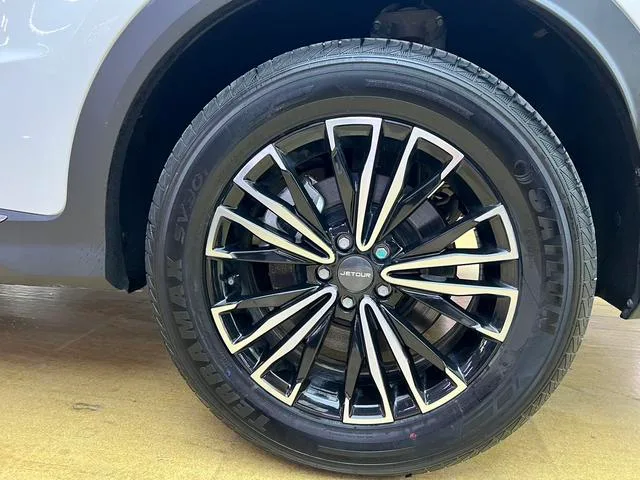 Jetour X70 PLUS 2021 1.5T DCT mountain 5 seat exterior photo 8 Jetour X70 PLUS 2021 1.5T DCT mountain 5 seat exterior photo 8