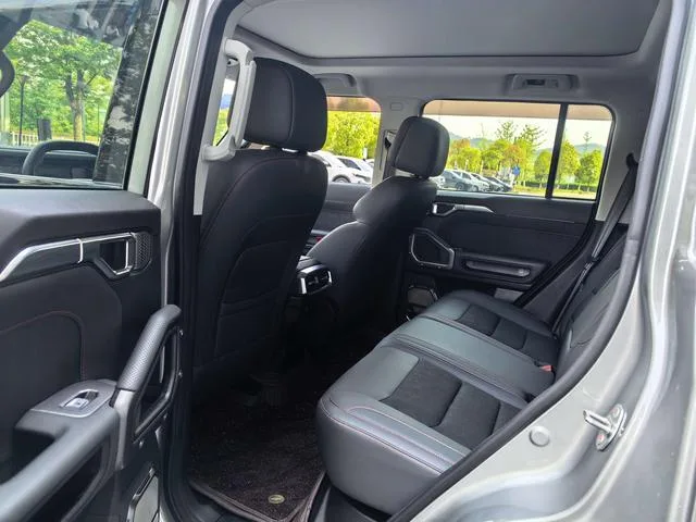 Jetour T2 2023 1.5TD Two-wheel drive Discover PRO interior photo 13 Jetour T2 2023 1.5TD Two-wheel drive Discover PRO interior photo 13