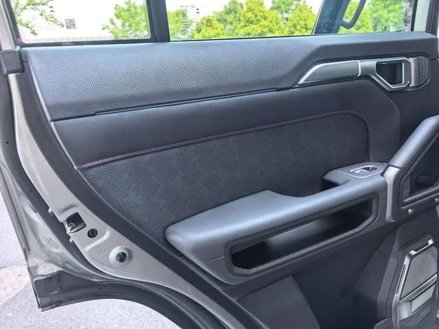 Jetour T2 2023 1.5TD Two-wheel drive Discover PRO interior photo 15 Jetour T2 2023 1.5TD Two-wheel drive Discover PRO interior photo 15