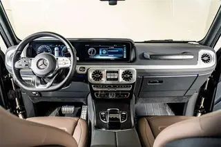 Mercedes-Benz G-Class 2024 G 500 intérieur photo 14