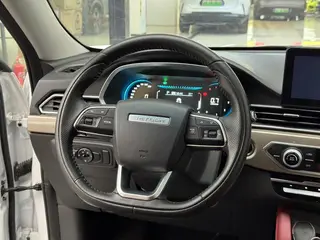 Jetour X70 2024 1.5T DCT Enjoyment Edition 7 seat interior photo 13