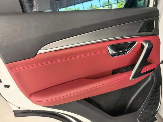 Jetour X70 PLUS 2024 Champion Edition 1.5T DCT Champion PRO 5 seat interior photo 20