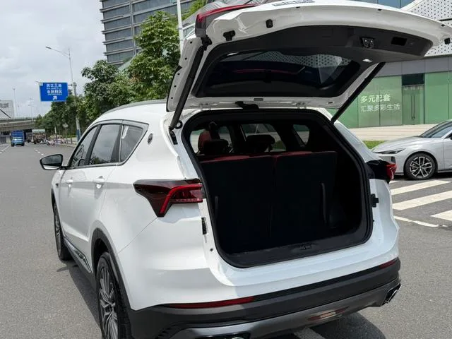 Jetour X70 PLUS 2024 Champion Edition 1.5T DCT Champion PRO 7 seat exterior photo 7 Jetour X70 PLUS 2024 Champion Edition 1.5T DCT Champion PRO 7 seat exterior photo 7