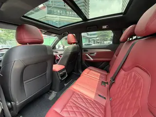 Jetour X70 PLUS 2024 Champion Edition 1.5T DCT Champion PRO 7 seat interior photo 15 Jetour X70 PLUS 2024 Champion Edition 1.5T DCT Champion PRO 7 seat interior photo 15