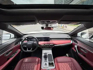 Jetour X70 PLUS 2024 Champion Edition 1.5T DCT Champion PRO 7 seat interior photo 16 Jetour X70 PLUS 2024 Champion Edition 1.5T DCT Champion PRO 7 seat interior photo 16