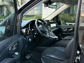 Mercedes-Benz V-Class 2021 V 260 L Edición de lujo de batalla larga exterior foto 8