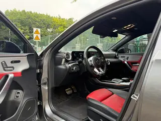 Mercedes-Benz A-Class AMG 2022 AMG A 35 L 4MATIC extérieur photo 4