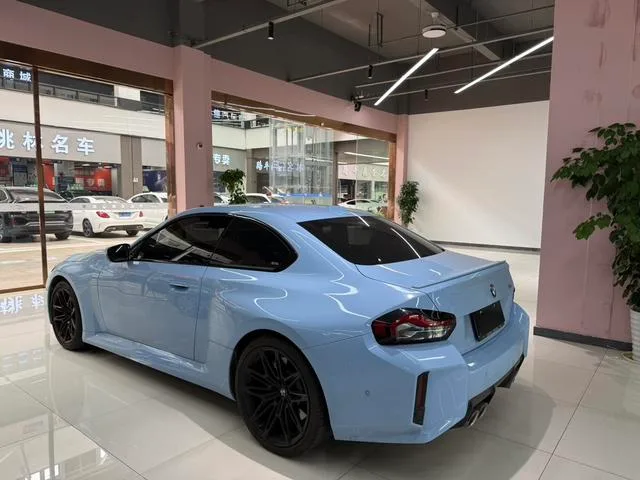 BMW M2 2023 M2 Coupé intérieur photo 11 BMW M2 2023 M2 Coupé intérieur photo 11
