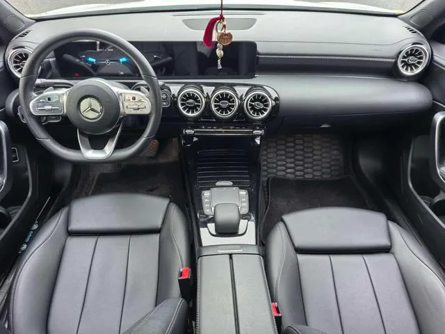 Mercedes-Benz A-Class 2022 A 200 L Sports Sedan Dynamic Edition interior photo 6