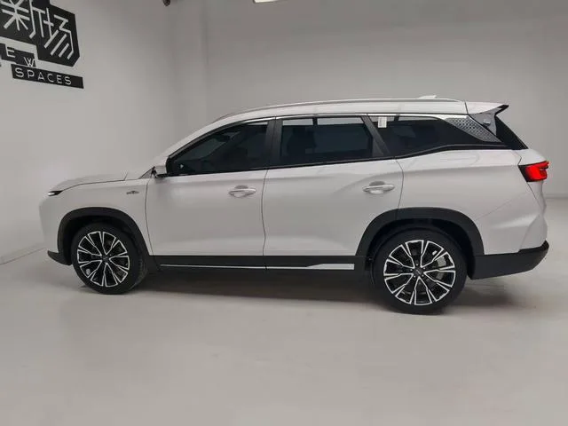 Jetour X90 PRO 2024 2.0TD DCT Premium Edition exterior photo 9