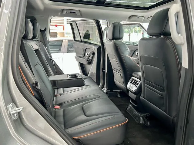 Jetour Jietu Freedom 2025 1.5TD Explore interior photo 8