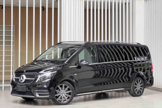 Mercedes-Benz V-Class 2022 V 260 L Long Wheelbase Deluxe Edition exterior photo 1 Mercedes-Benz V-Class 2022 V 260 L Long Wheelbase Deluxe Edition exterior photo 1