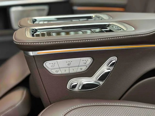 Mercedes-Benz V-Class 2022 V 260 L Long Wheelbase Deluxe Edition interior photo 15 Mercedes-Benz V-Class 2022 V 260 L Long Wheelbase Deluxe Edition interior photo 15