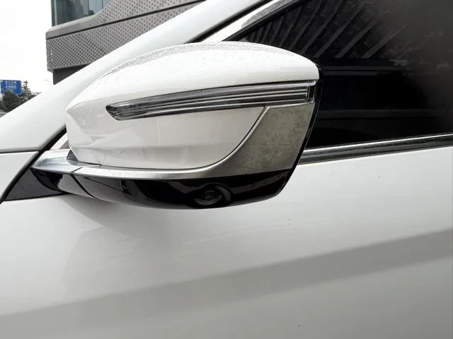 Jetour X70 PLUS 2024 Champion Edition 1.5T DCT Champion MAX 5 seat exterior photo 10 Jetour X70 PLUS 2024 Champion Edition 1.5T DCT Champion MAX 5 seat exterior photo 10
