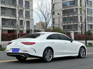 Mercedes-Benz CLS 2022 CLS 300 Dinámico exterior foto 3 Mercedes-Benz CLS 2022 CLS 300 Dinámico exterior foto 3