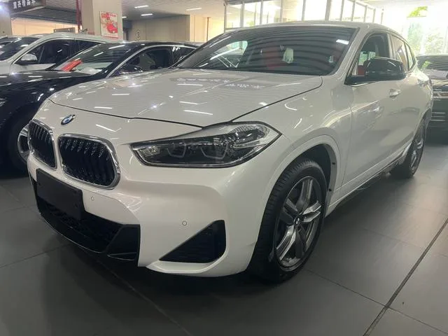 BMW X2 2021 sDrive25i M Conjunto deportivo exterior foto 1 BMW X2 2021 sDrive25i M Conjunto deportivo exterior foto 1