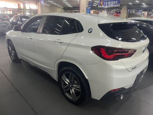 BMW X2 2021 sDrive25i M Conjunto deportivo exterior foto 6 BMW X2 2021 sDrive25i M Conjunto deportivo exterior foto 6