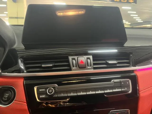 BMW X2 2021 sDrive25i M Conjunto deportivo interior foto 14 BMW X2 2021 sDrive25i M Conjunto deportivo interior foto 14