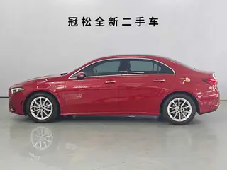 Mercedes-Benz A-Class 2022 A 200 L Sport Sedan Fashion Edition exterior photo 3