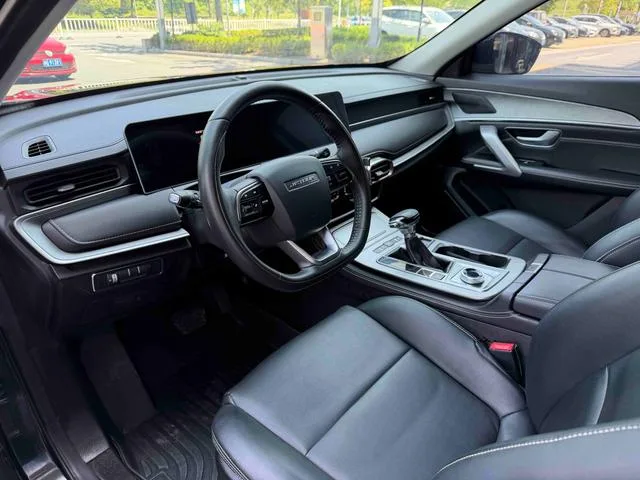 Jetour X70 PLUS 2021 1.5T DCT fire 7 seat interior photo 13 Jetour X70 PLUS 2021 1.5T DCT fire 7 seat interior photo 13