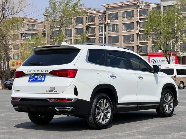 Jetour X90 2020 1.5T Manual Shadow Fun Edition 5 seat exterior photo 4 Jetour X90 2020 1.5T Manual Shadow Fun Edition 5 seat exterior photo 4