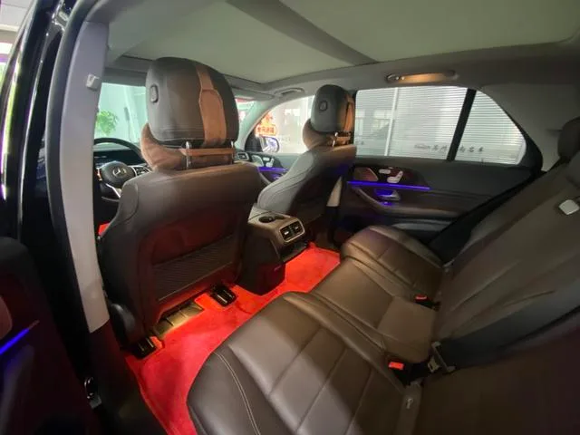 Mercedes-Benz GLE (Imported) 2023 GLE 350 4MATIC Dynamic interior photo 12 Mercedes-Benz GLE (Imported) 2023 GLE 350 4MATIC Dynamic interior photo 12